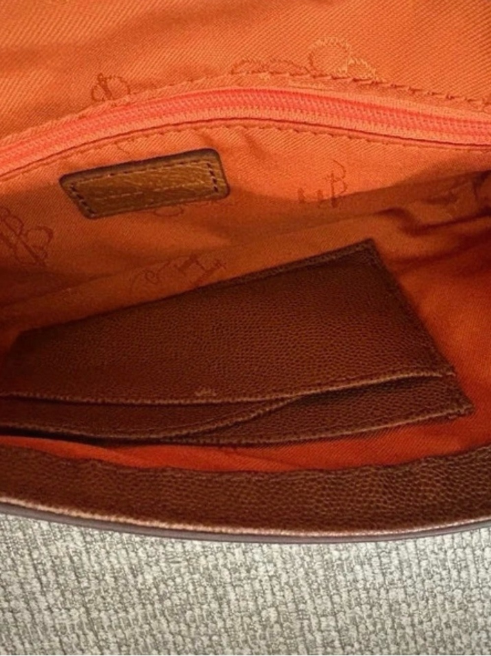 Cole Haan Two-Tone Brown Leather Wristlet / Wallet Clutch - Picture 7 of 7